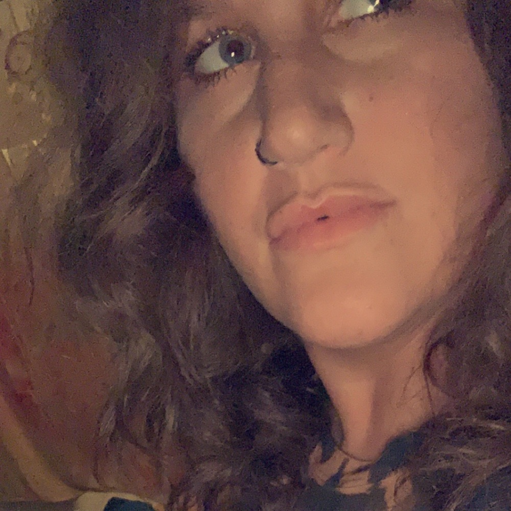 Meet your Posher, Alexandria